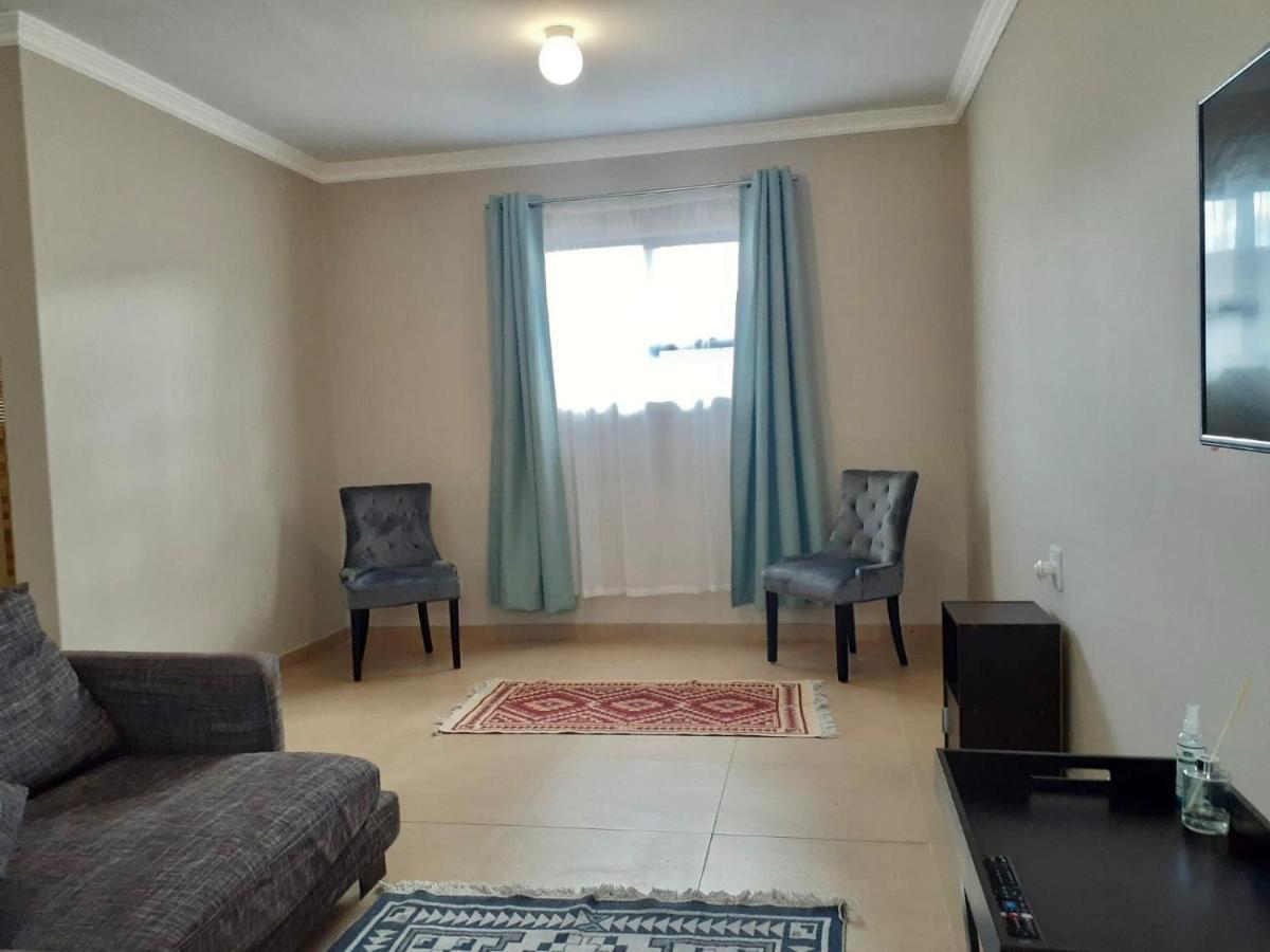 Vikamana Guest House Ulundi Exterior photo