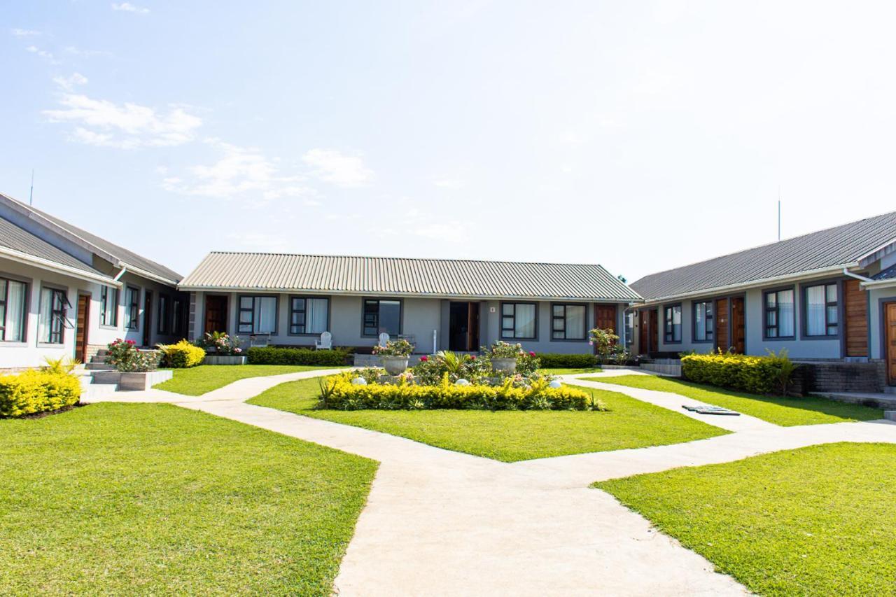 Vikamana Guest House Ulundi Exterior photo